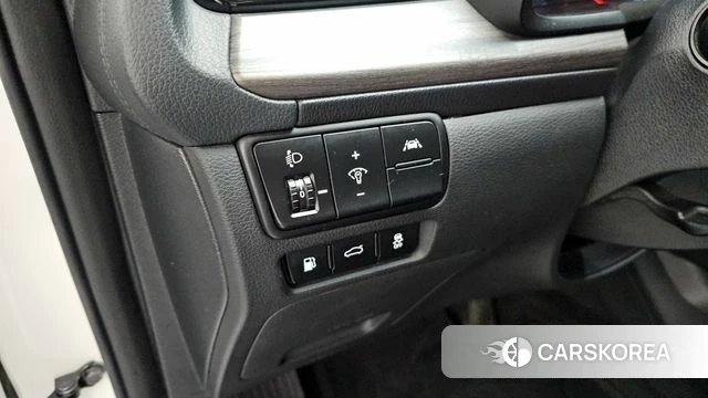 Kia K7 Premier Hybrid id 4317123 из Кореи 21