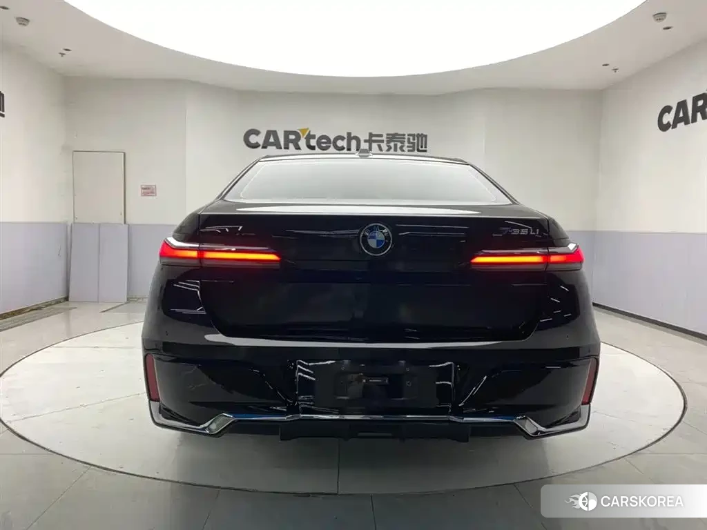 BMW 7 series id 4539099 из Китая 21