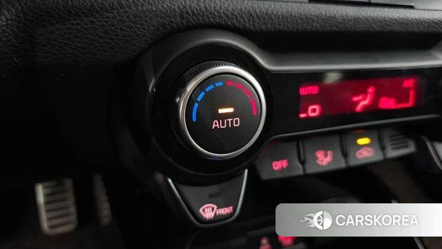 Kia Stonic id 4906716 из Кореи 21