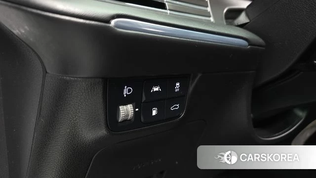 Hyundai The New Grandeur IG Hybrid id 4750455 из Кореи 21