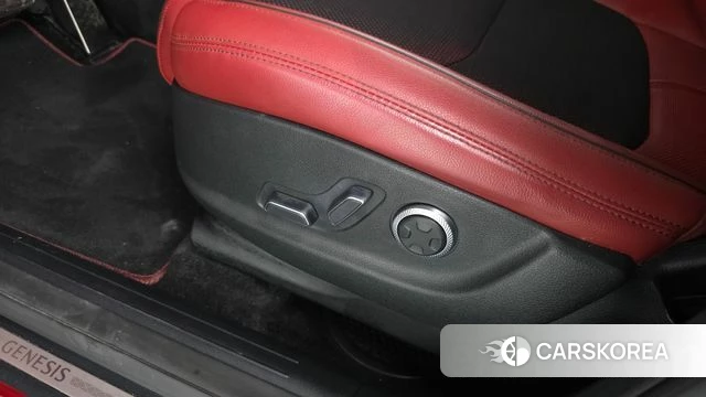 Genesis GV70 id 4362038 из Кореи 21