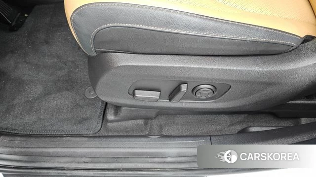 Kia Carnival 4th generation id 4618787 из Кореи 21