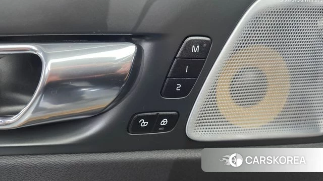 Volvo XC60 second Generation id 4397723 из Кореи 21