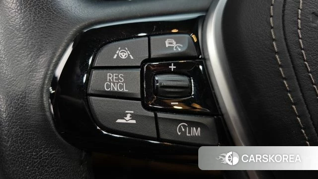 BMW 5 Series (G30) id 4751399 из Кореи 21
