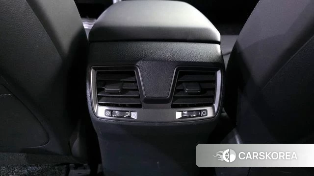 Ssangyong The New Rexton Sports Cannes id 4201579 из Кореи 21