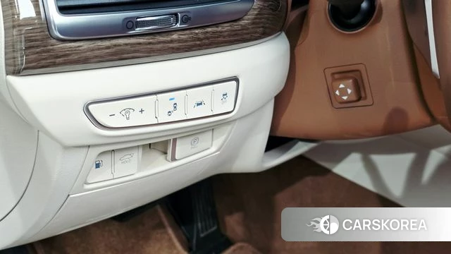 Genesis G90 id 4873258 из Кореи 21