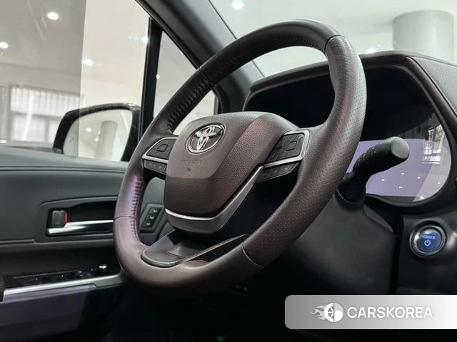 Toyota Saina id 4263585 из Китая 21
