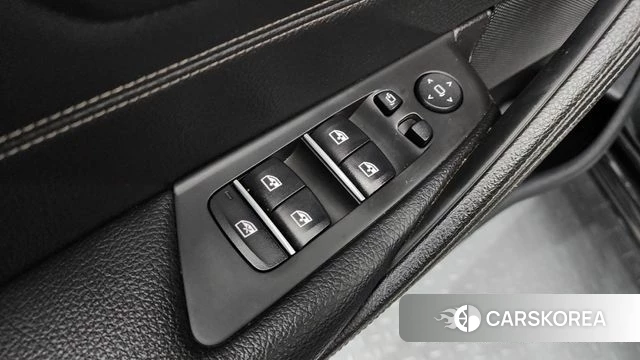 BMW 5 Series (G30) id 4525541 из Кореи 21