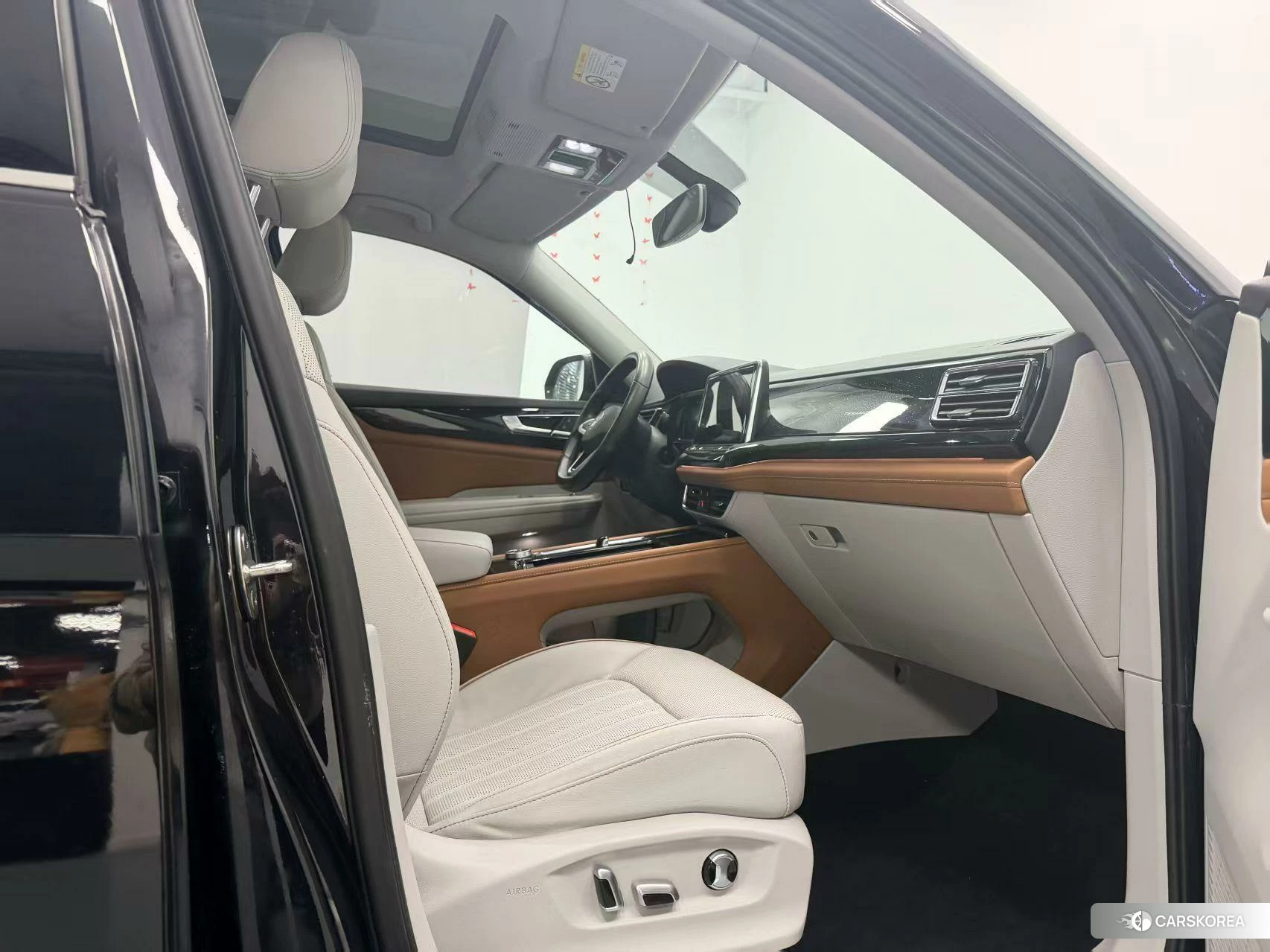 Volkswagen Tourang id 4498970 из Китая 21