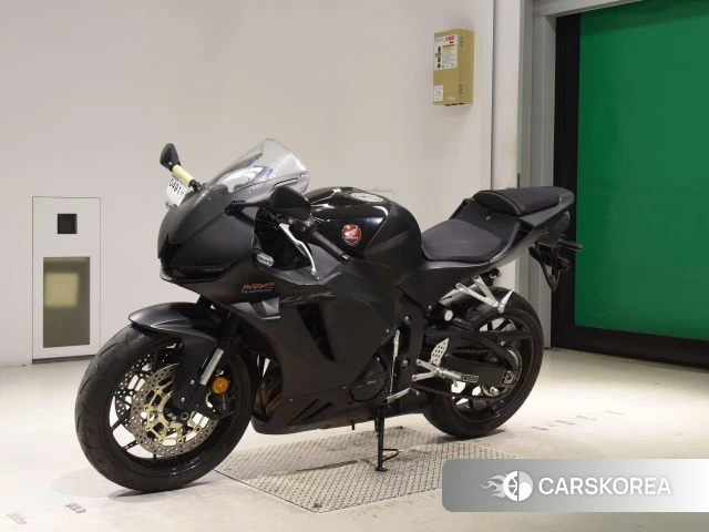 Проданный Honda CBR600RR id 4016309 из Японии, фото 21