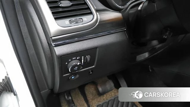 Jeep Grand Cherokee id 4361846 из Кореи 21