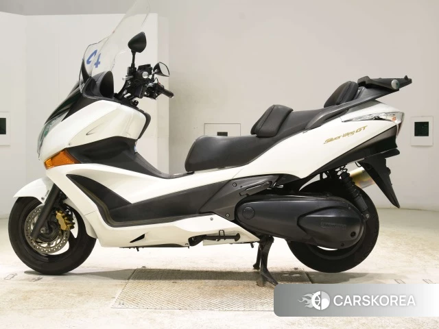 Проданный Honda SILVER WING 600 GT ABS id 4199869 из Японии
