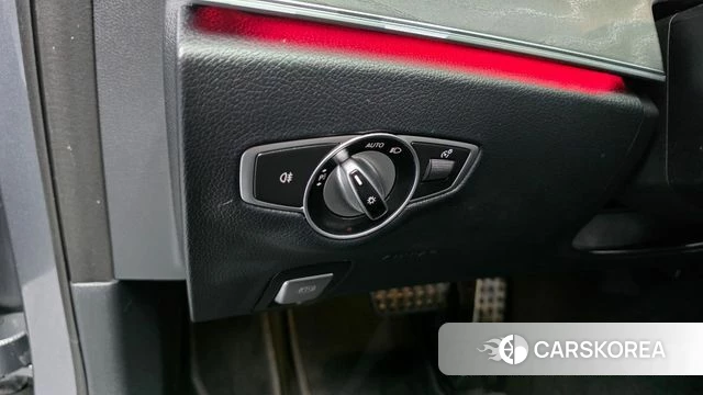 Mercedes-Benz E-Class W213 id 4735904 из Кореи 21