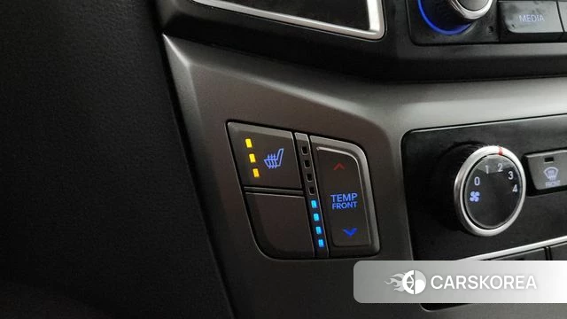 Hyundai The New Grand Starex id 4594825 из Кореи 21