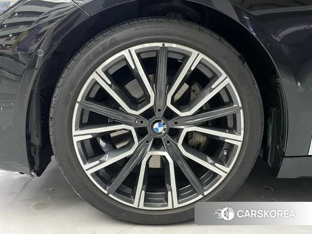 BMW 7 series id 4271661 из Китая 21