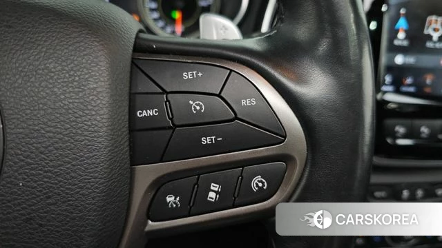 Jeep Cherokee (KL) id 4732256 из Кореи 21