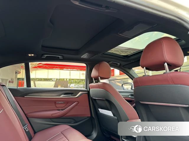 BMW 5 series id 4301535 из Китая 21