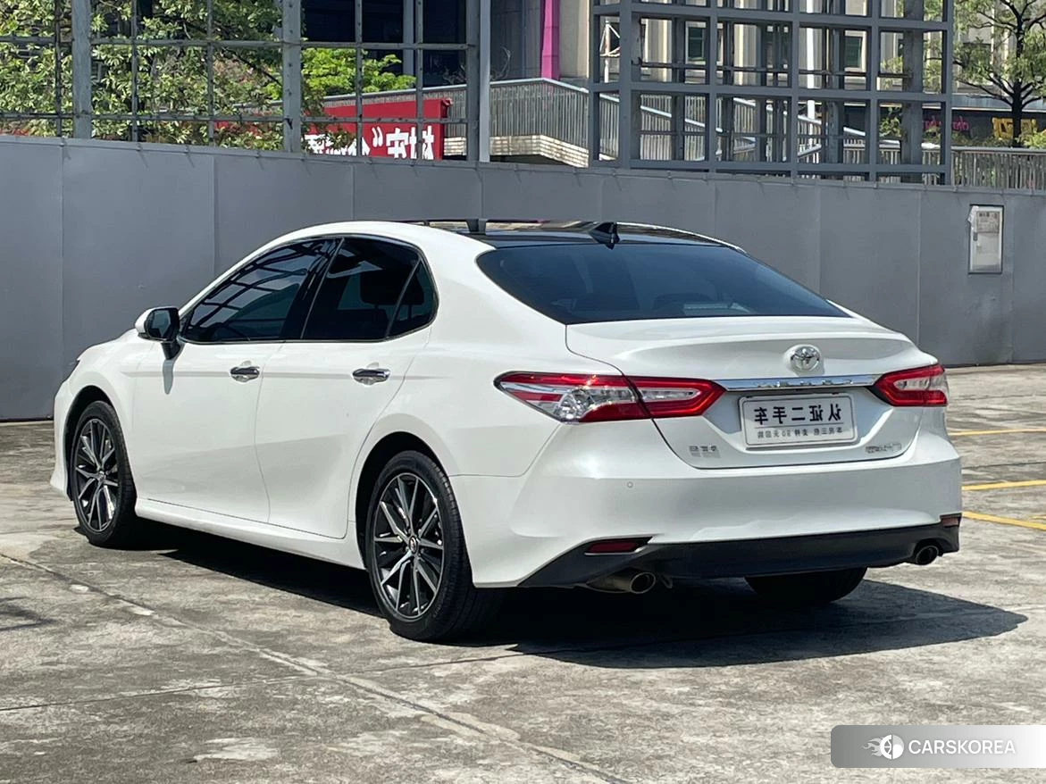 Toyota Camry id 4452558 из Китая 21
