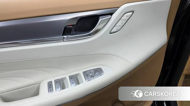 Hyundai The New Grandeur IG Hybrid id 4692557 из Кореи 21