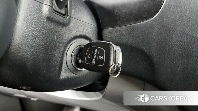 Hyundai The New Grand Starex id 4345823 из Кореи 21