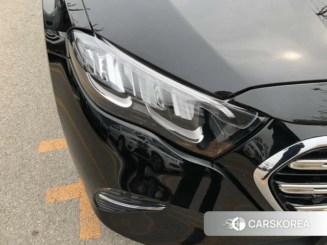 Mercedes-Benz E-class id 4275533 из Китая 21