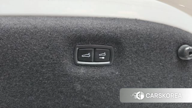 Porsche Taycan id 4303308 из Кореи 21