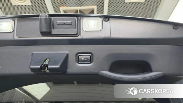 Hyundai Ionic 5 id 4469850 из Кореи 21