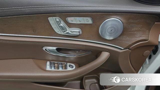 Mercedes-Benz E-Class W213 id 4378063 из Кореи 21