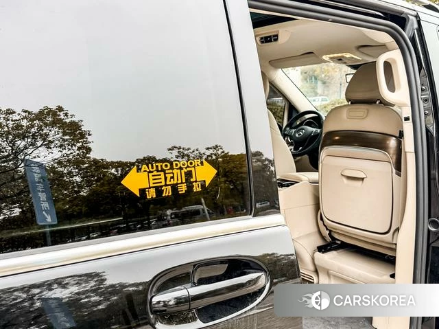 Mercedes-Benz V-class id 4256283 из Китая 21