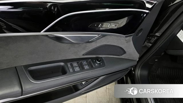 Audi A8 (D5) id 4303850 из Кореи 21