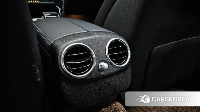 Mercedes-Benz C-Class W205 id 4356091 из Кореи 21