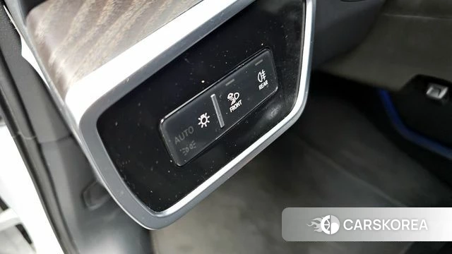 Audi A6 (C8) id 4310172 из Кореи 21