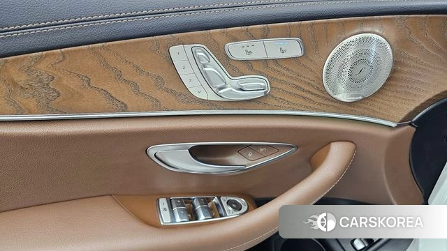 Mercedes-Benz E-Class W213 id 4779765 из Кореи 21