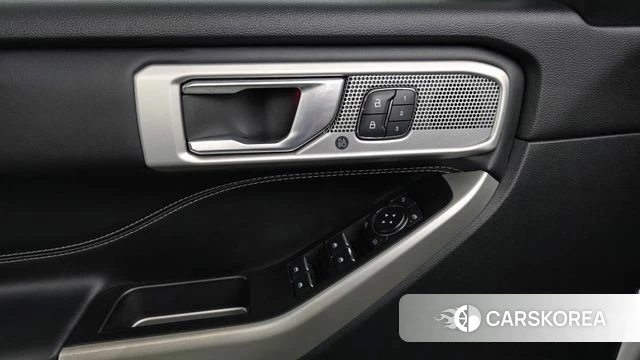 Ford Explorer 6th Generation id 4864260 из Кореи 21