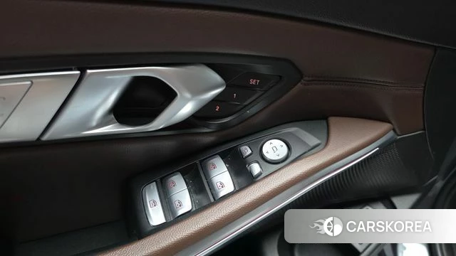 BMW 3 Series (G20) id 4641378 из Кореи 21