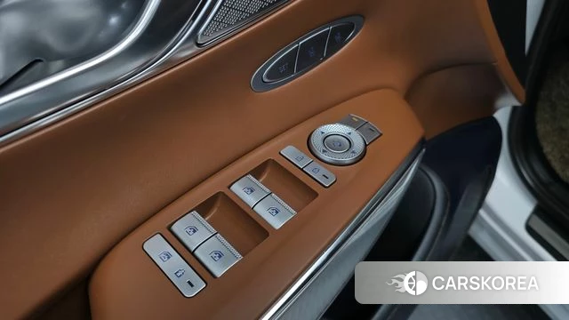 Genesis GV70 id 4309619 из Кореи 21
