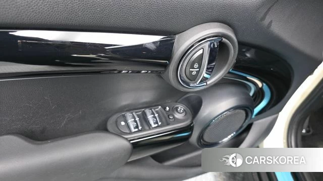 Mini Cooper S id 4750386 из Кореи 21