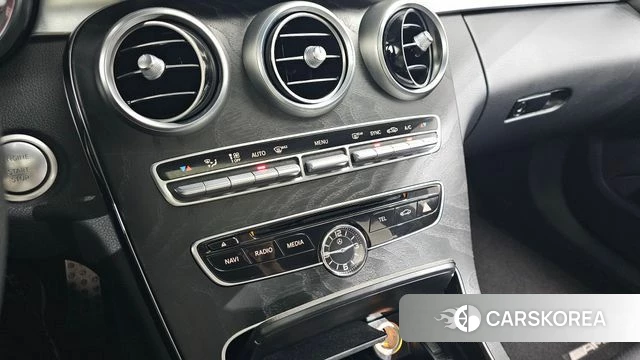 Mercedes-Benz C-Class W205 id 4225791 из Кореи 21