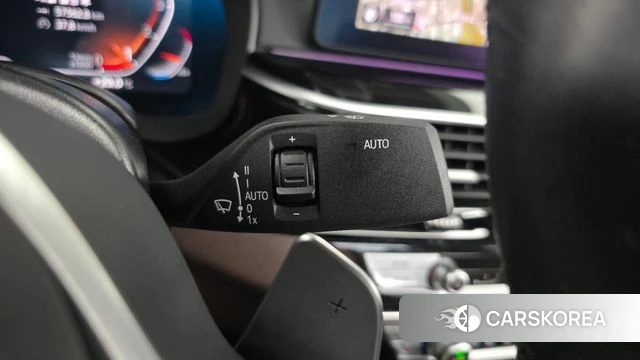 BMW 5 Series (G30) id 4880678 из Кореи 21