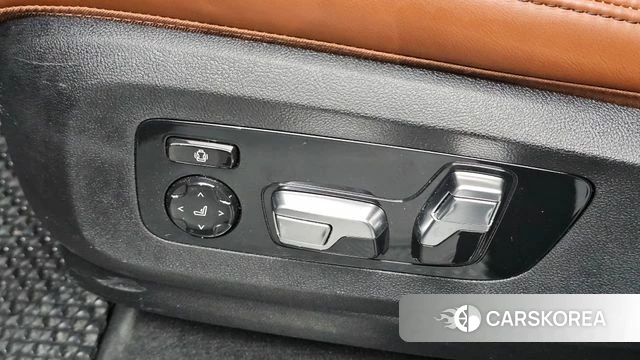 BMW X7 (G07) id 4686543 из Кореи 21