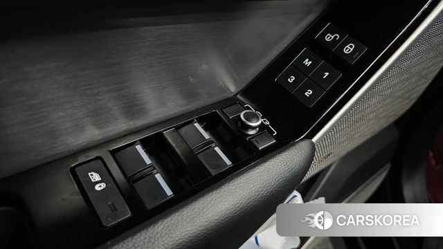 Land Rover Range Rover Velar id 4563503 из Кореи 21