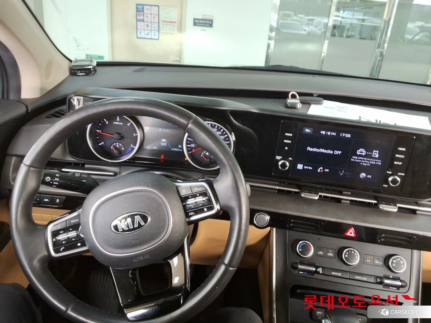 Kia Carnival id 3875761 из Кореи 21