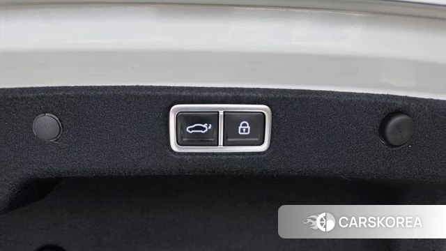 Hyundai Grandeur (GN7) id 4590606 из Кореи 21