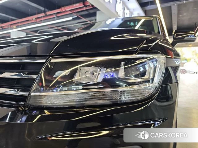 Volkswagen Tiguan L id 4213714 из Китая 21