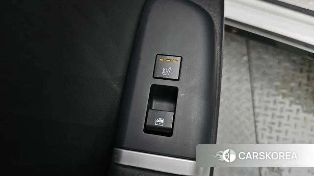 Hyundai Grandeur Hybrid (GN7) id 4381904 из Кореи 21