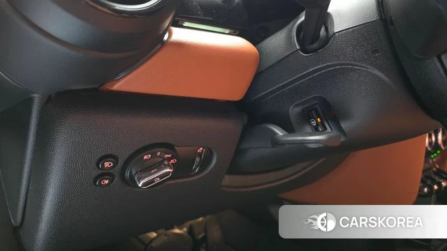 Mini Cooper S Convertible id 4428208 из Кореи 21