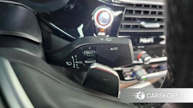 BMW 5 Series (G30) id 4471803 из Кореи 21