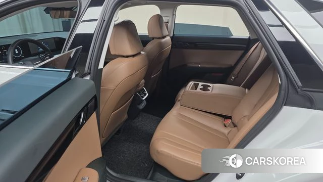 Hyundai Grandeur Hybrid (GN7) id 4640603 из Кореи 21