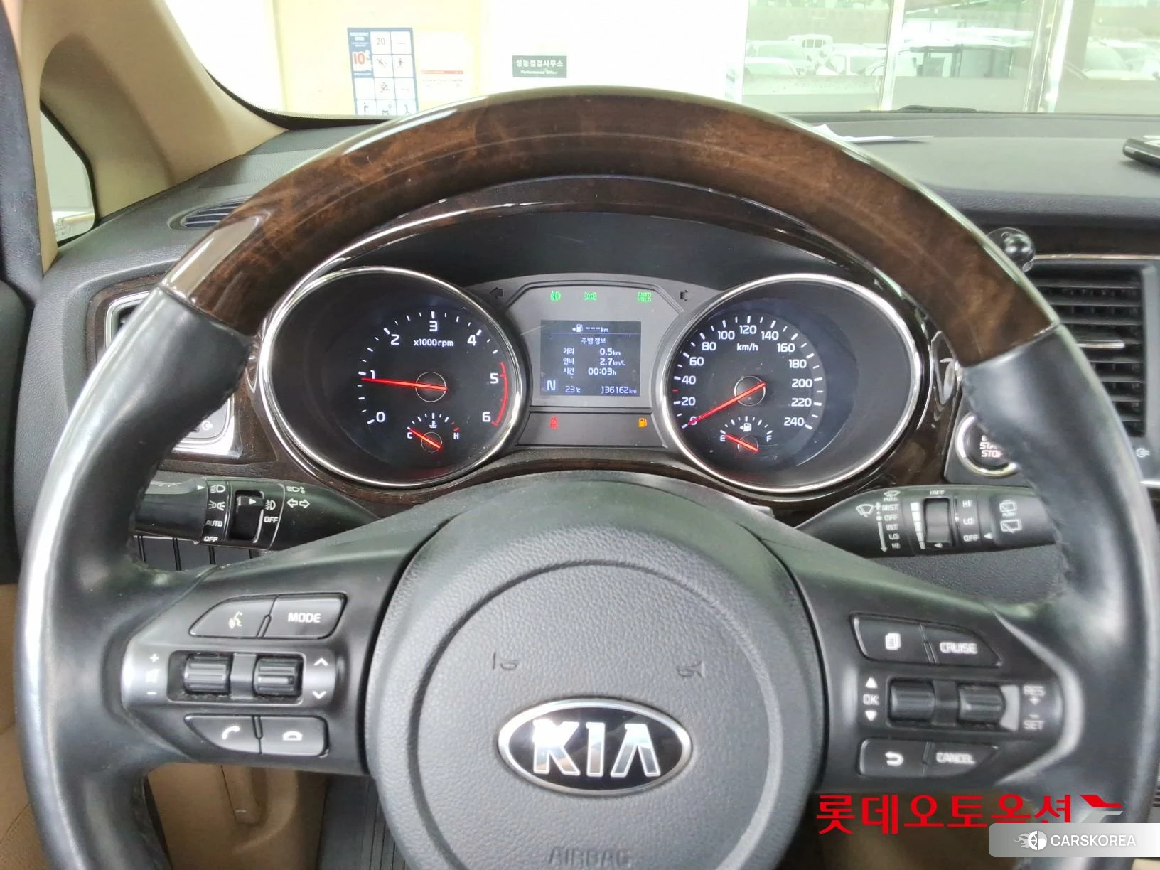 Kia Carnival id 4312630 из Кореи 21