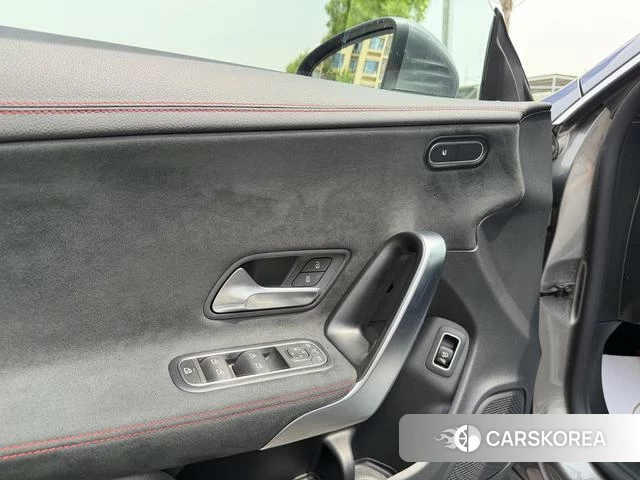 Mercedes-Benz CLA (import) id 4258762 из Китая 21
